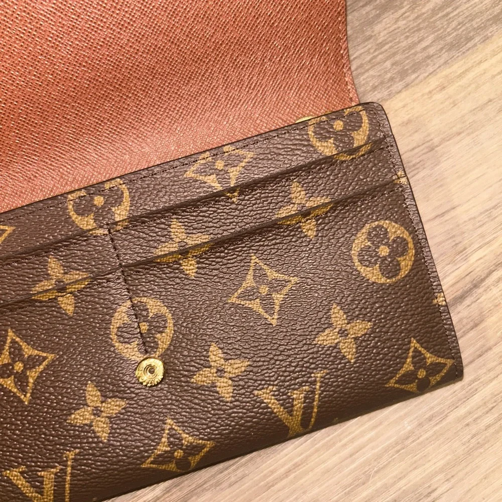 Louis Vuitton Monogram Sarah‎ Wallet
